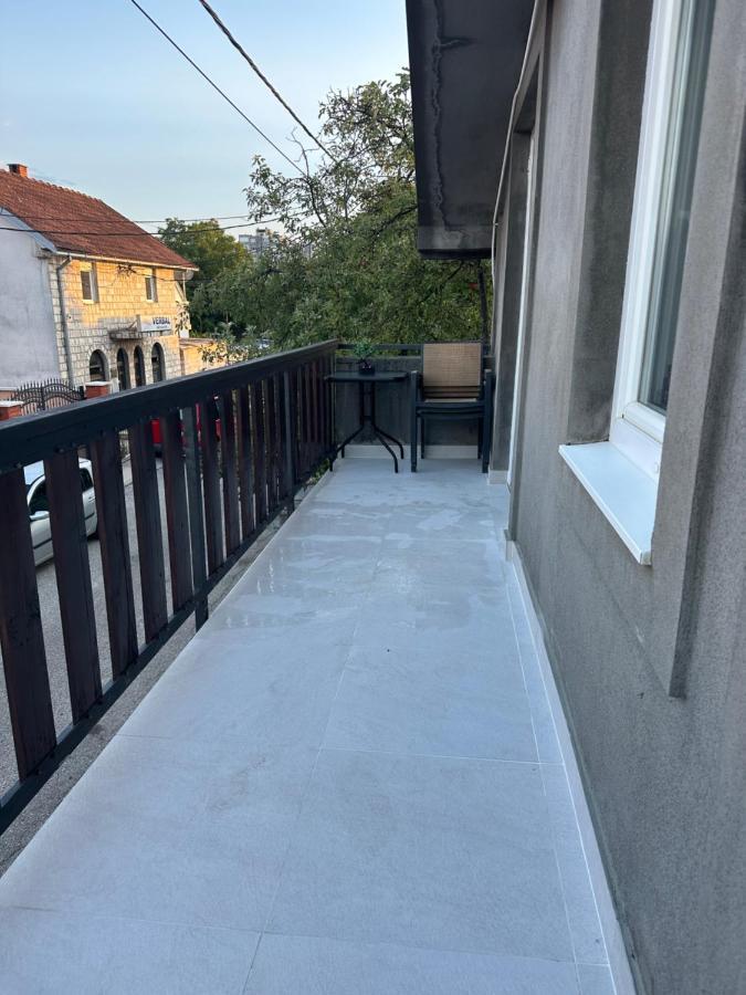 Js Apartmani Nikšić Esterno foto