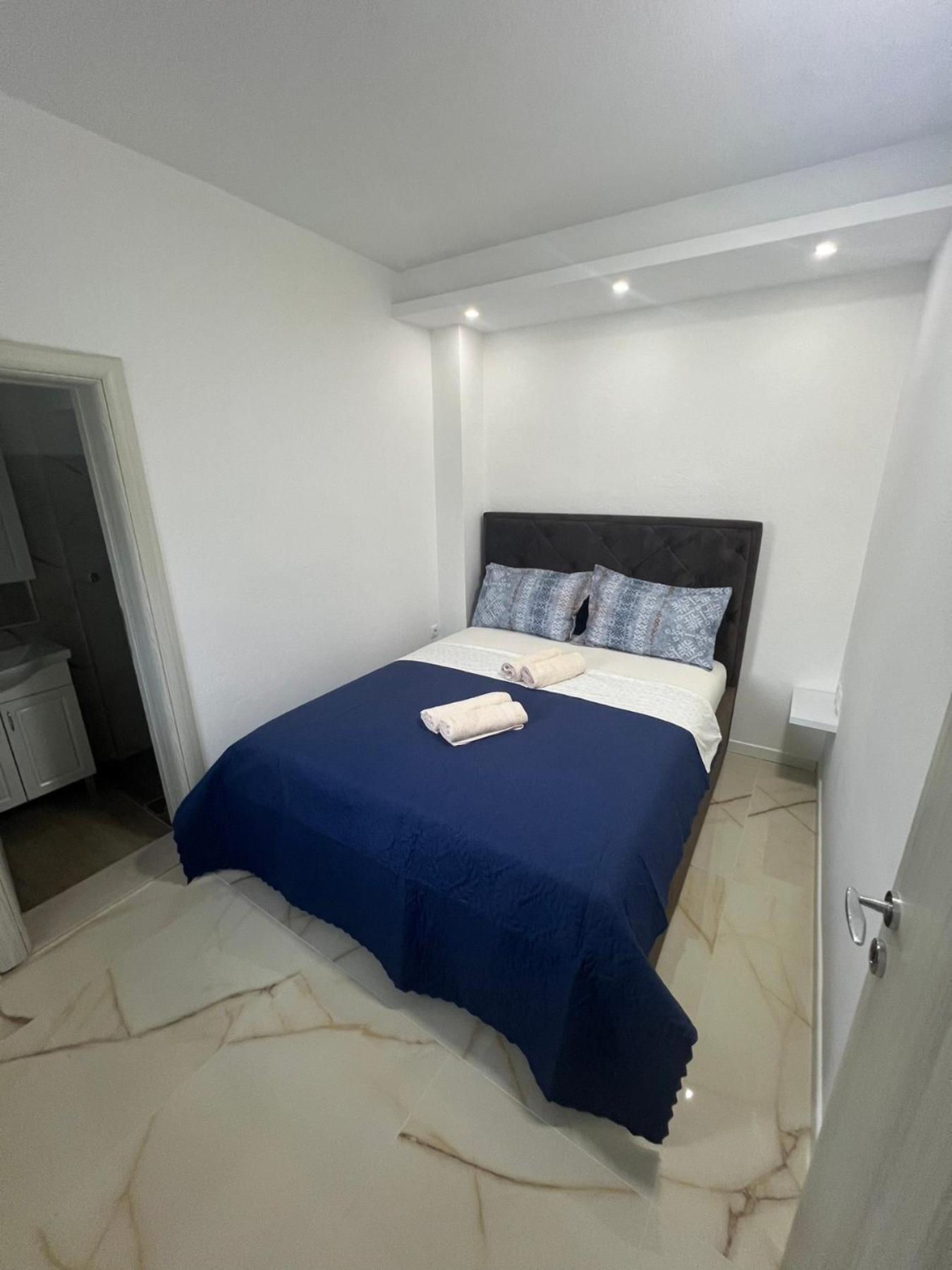Js Apartmani Nikšić Esterno foto