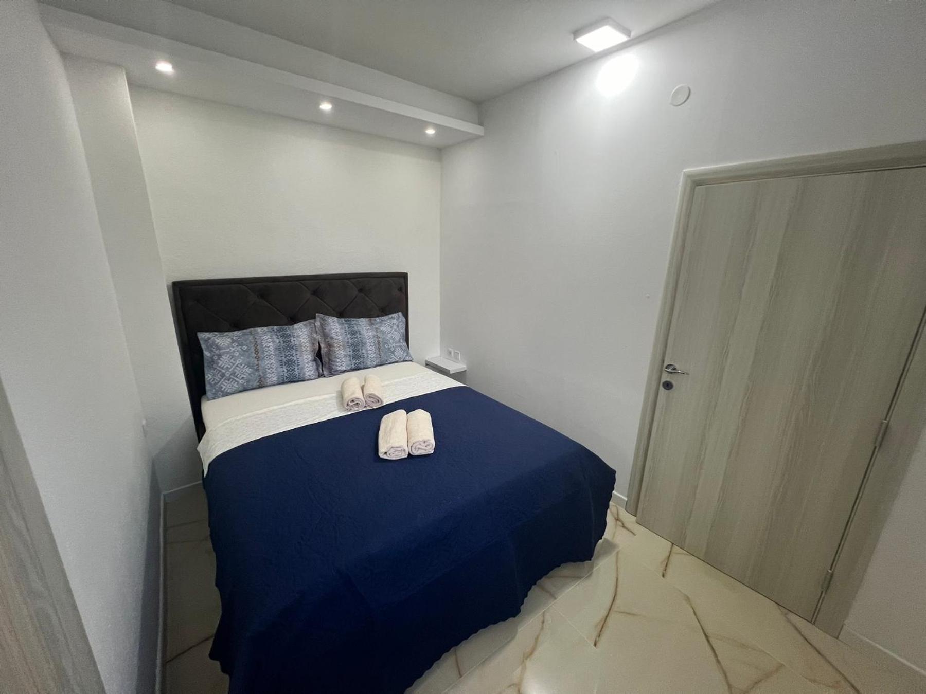 Js Apartmani Nikšić Esterno foto